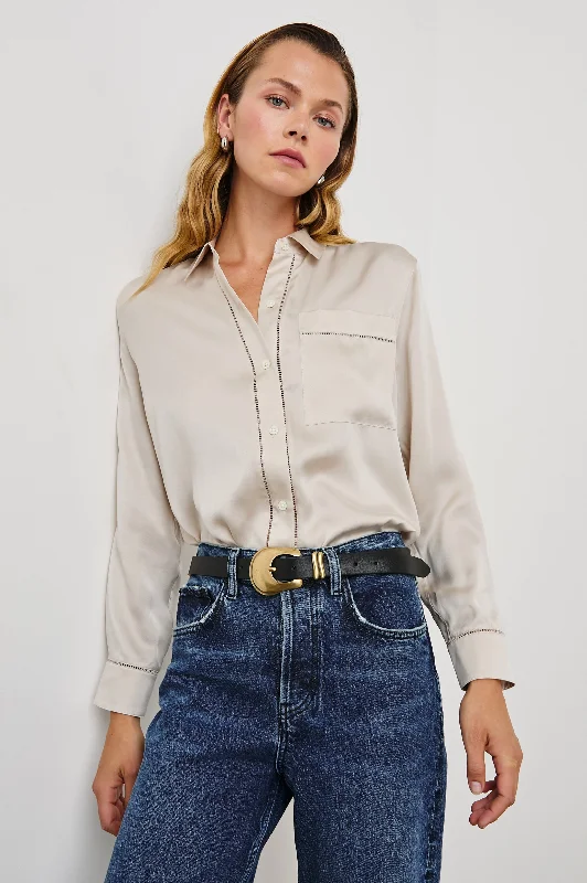 OAK SHIRT - MOONBEAM Elegant Classic Vintage