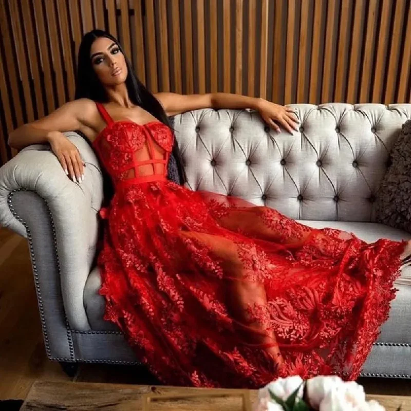 Red Lace Backless Christmas Party Dress Crew Neckline Casual