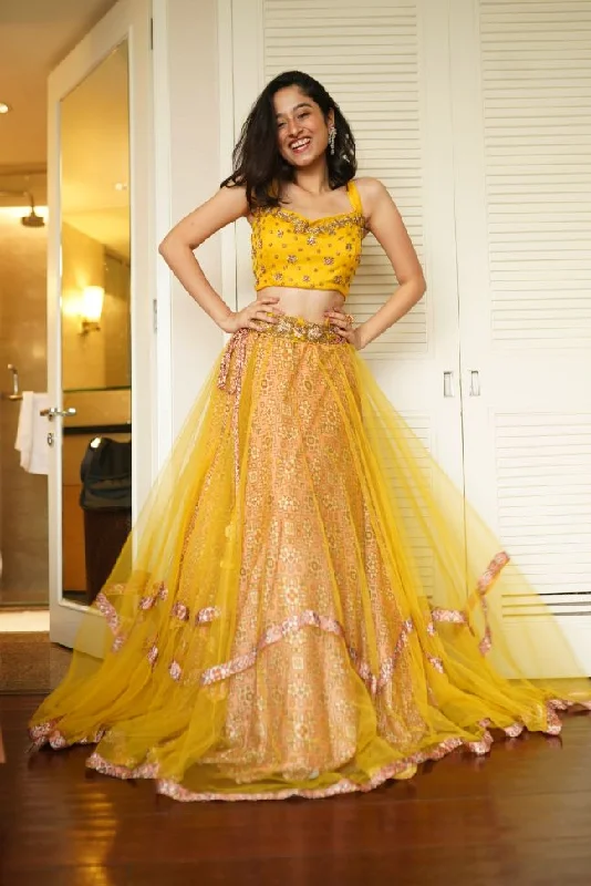Designer Divya Kanakia's Yellow Embroidered Crop top-Skirt with patola print  - Rent Welt Pockets Slit Pockets Flap Pockets