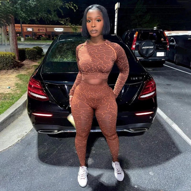 Printed Fall Round Neck Long Sleeve Yoga Sports Crop Top Brown Two Piece Sets Women Clothing Elasticated Padded Insulated