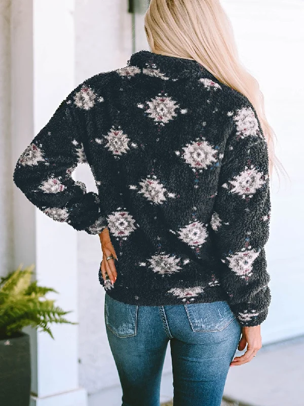 Warm Sherpa Pullover with Tribal Print Chunky Knit Pullover