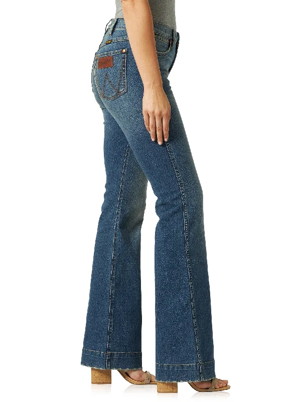 Women's Wrangler Retro High Rise Shelby Trouser Jean Trousers Bootcut Casual