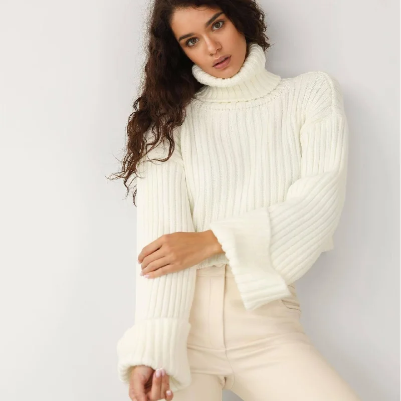 Stylish Striped Turtleneck Sweater for Women – Ultra-Short Loose Fit Design Herringbone Houndstooth Plaid