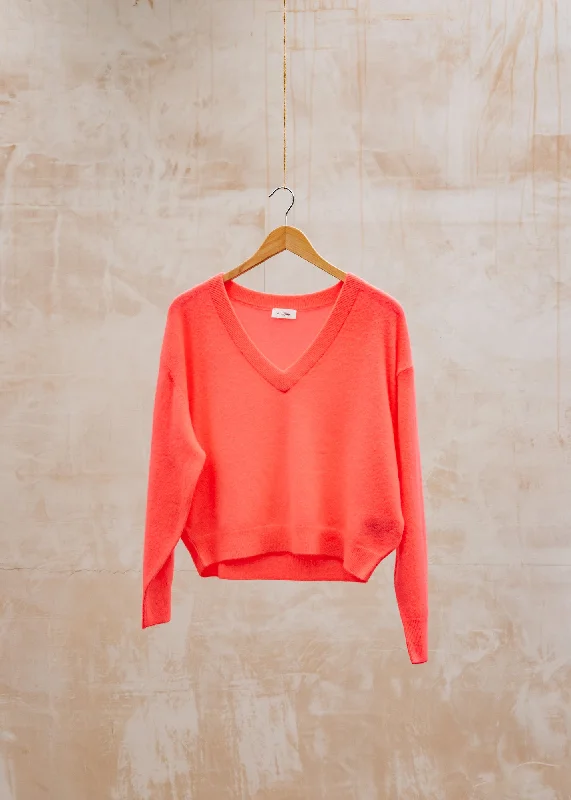 Raxow Pullover in Hortensia Fluo Zipper Front Cardigan