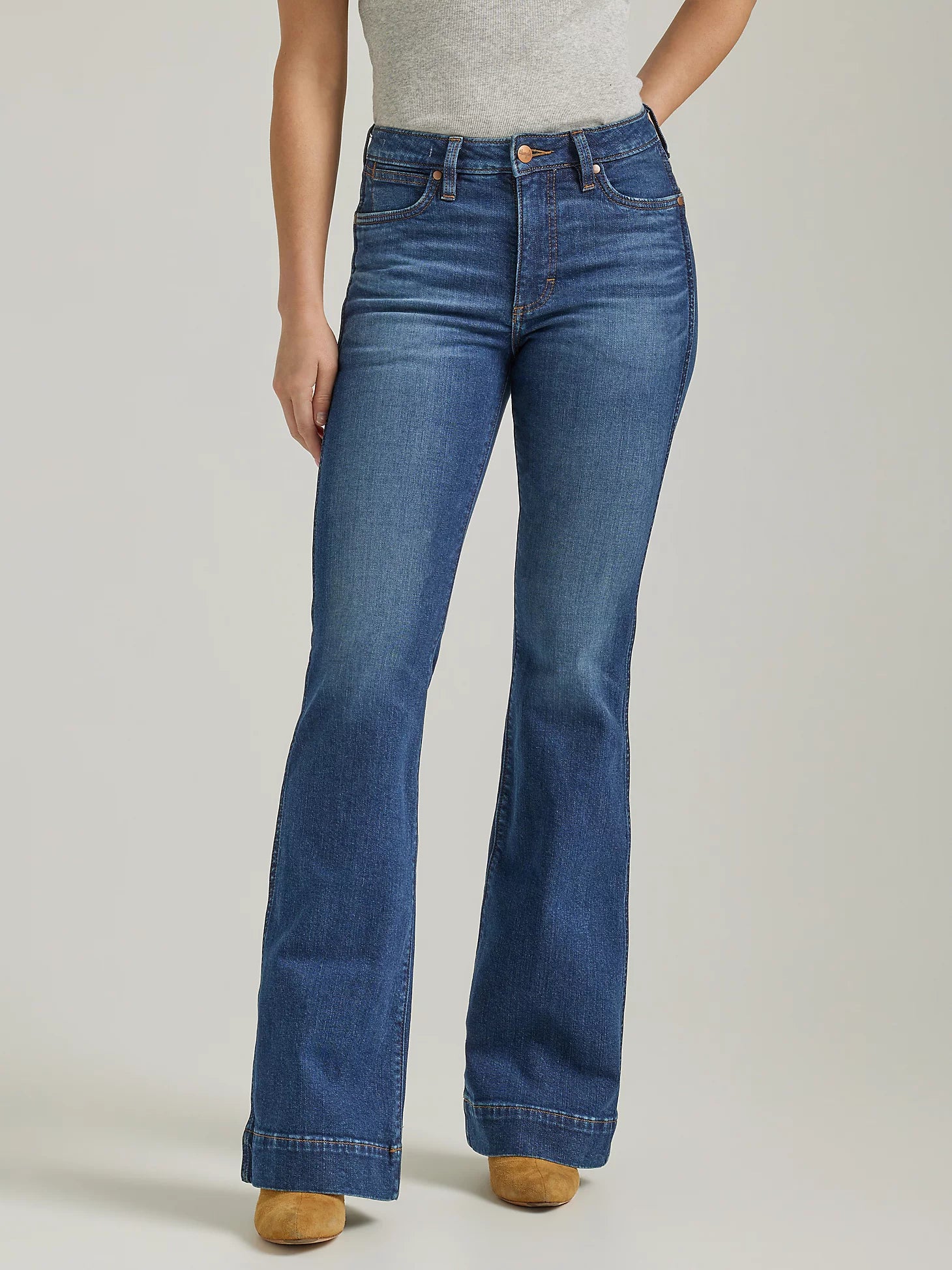 WRANGLER RETRO GABRIELLA PREMIUM HIGH RISE TROUSER Trousers High Rise Slim Fit