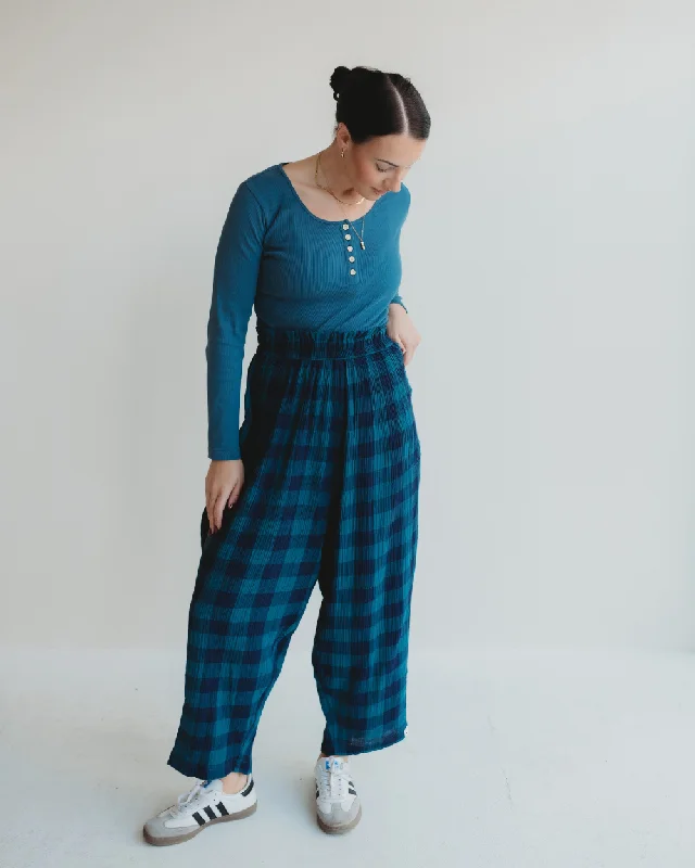 Betty Check & Stripe Reversible Navy Trousers Trousers practical easy-care