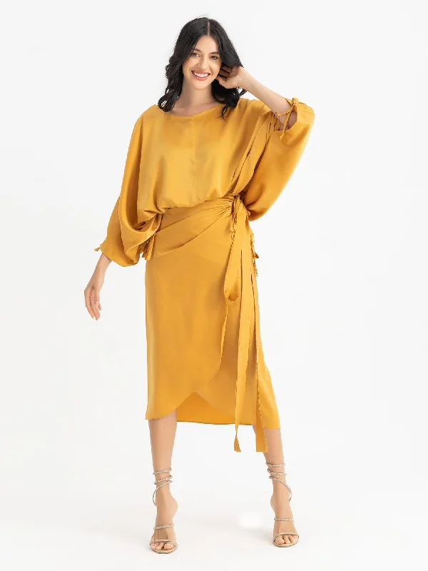 Sky Satin Cropped Top - Kei Dress