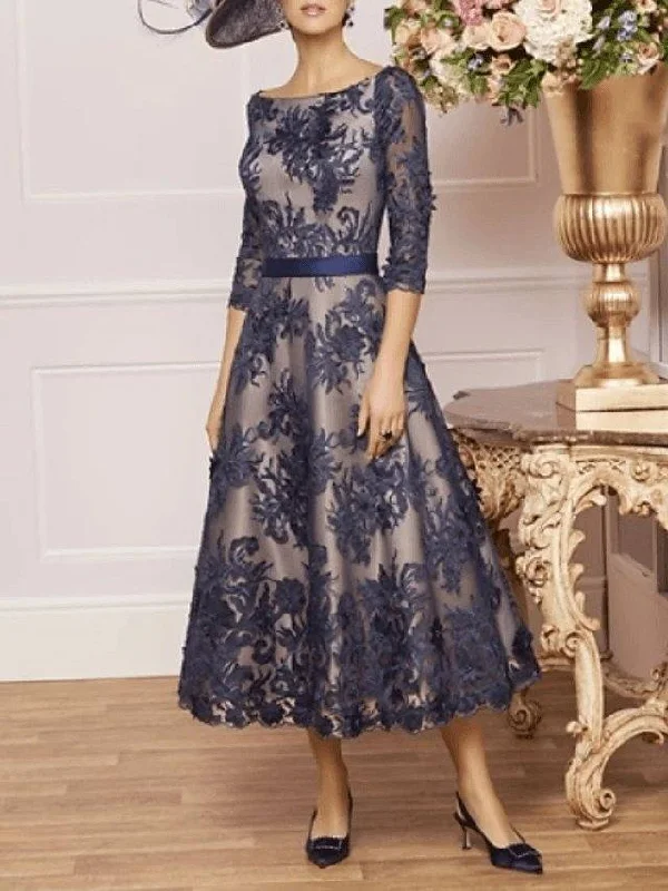A-Line Mother of the Bride Dress Plus Size Elegant Vintage Bateau Neck Tea Length Lace Half Sleeve with Lace Sash / Ribbon