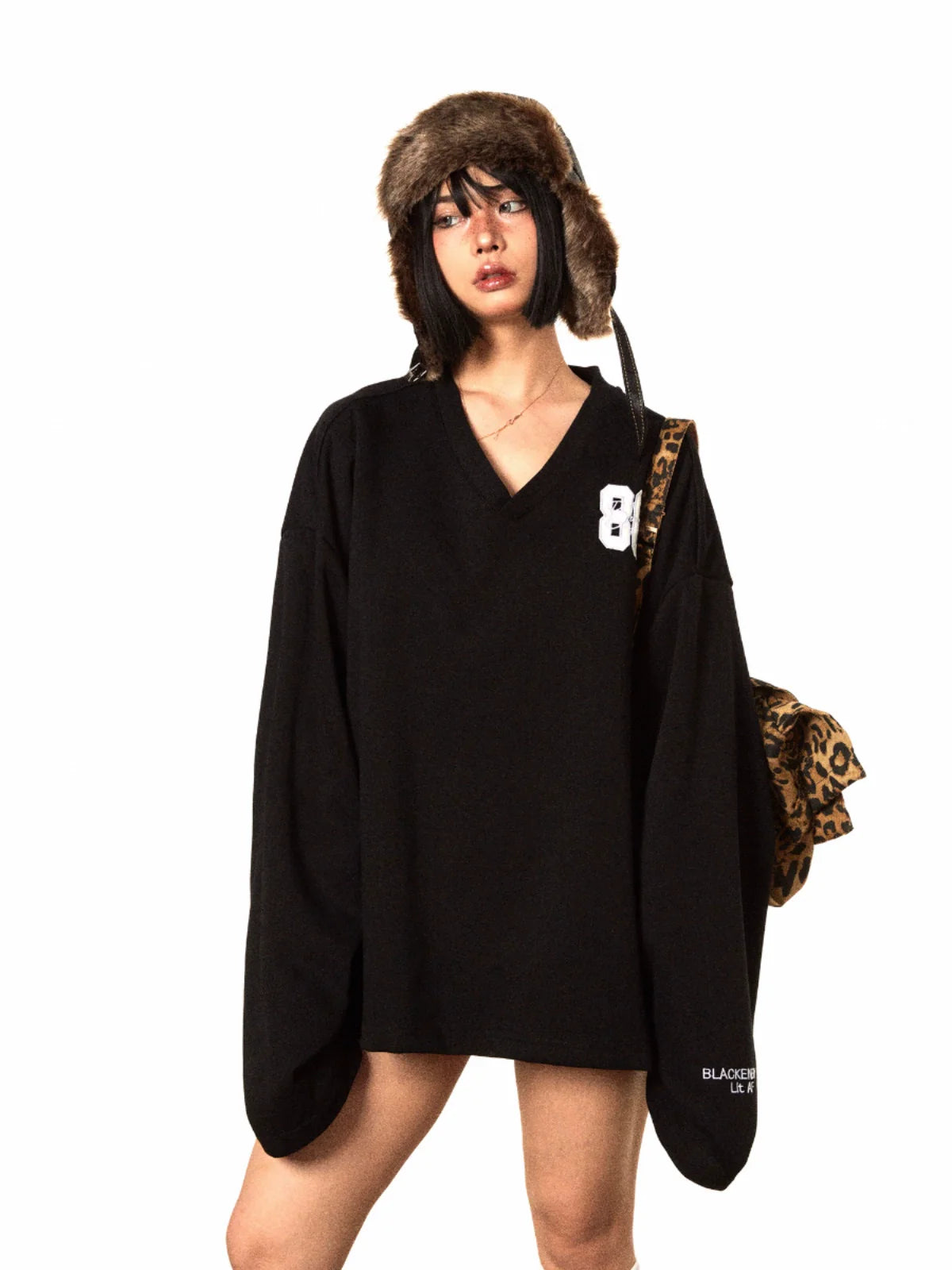 Oversized Black V-Neck Sweater Denim Fabric Leather Fabric Suede Fabric