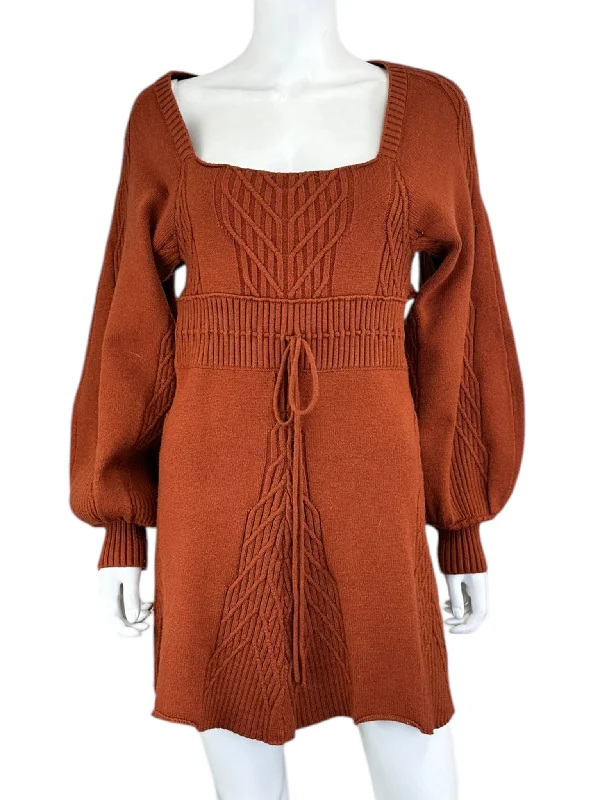 Free People NWT Sweater Dress Size M Elasticated Padded Insulated