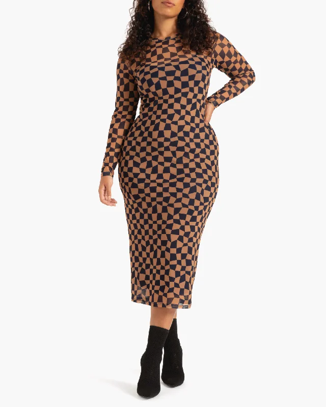 Sarita Printed Mesh Pullover Maxi Dress | Black / Tan Fitted Ribbed Sweater