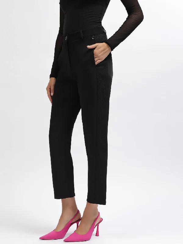 Iconic Women Black Solid Regular Fit Trouser