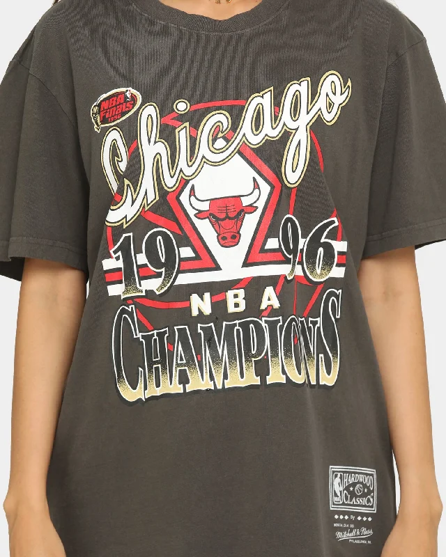 Mitchell & Ness Chicago Bulls Champs Vintage T-Shirt Black