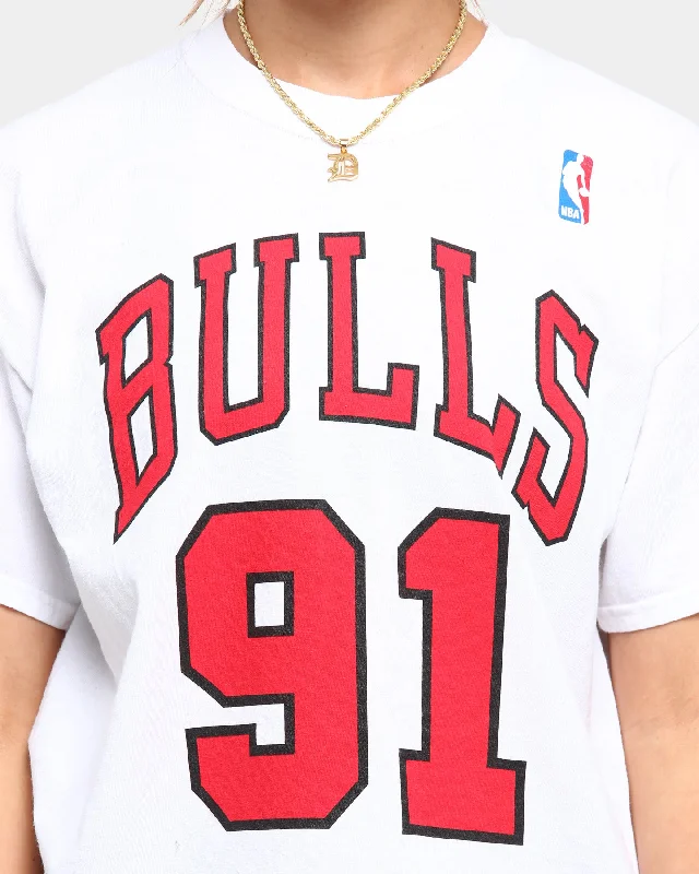 Mitchell & Ness Chicago Bulls Dennis Rodman Name & Number Vintage Short Sleeve T-Shirt Vintage White